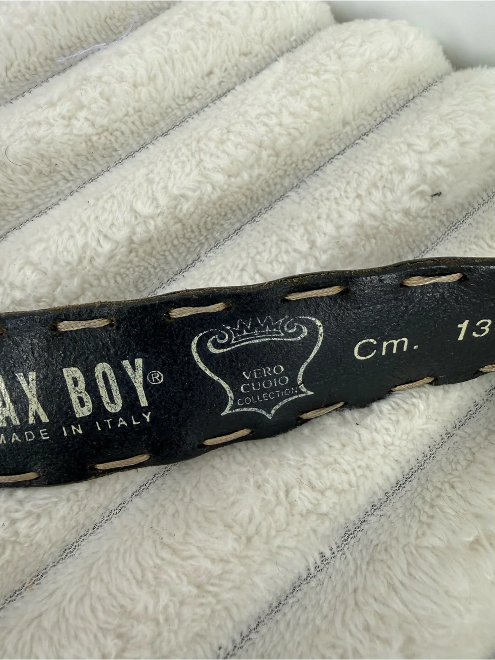 Max boy black leather